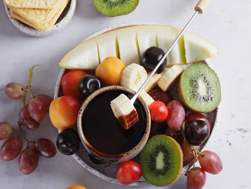 what to dip in chocolate fondue